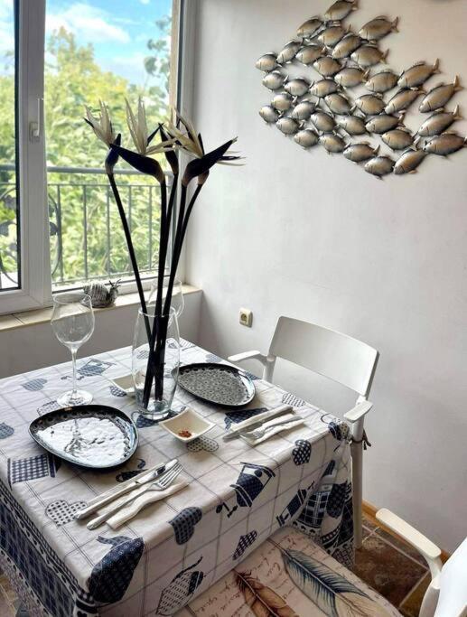 Beachfront Gem In Varna Center 외부 사진